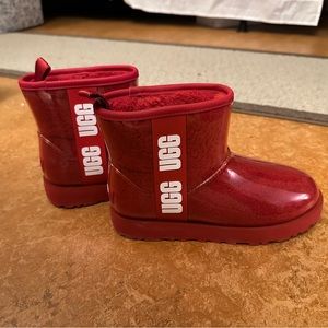 Adorable Red Waterproof UGGS - Size 7